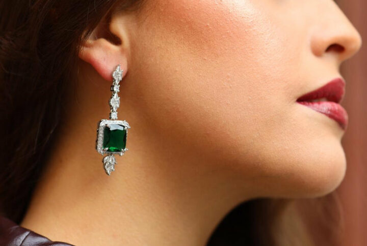 Classic Emerald Green Earrings