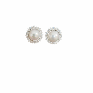 Stunning Stud Pearl Earrings - AESP22