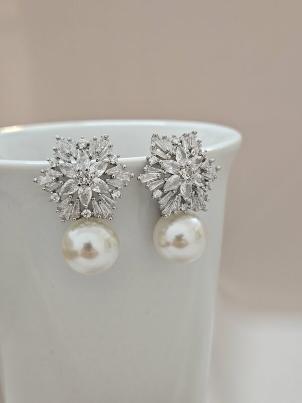 Star Pearl Drop Stud Earrings – AESP6