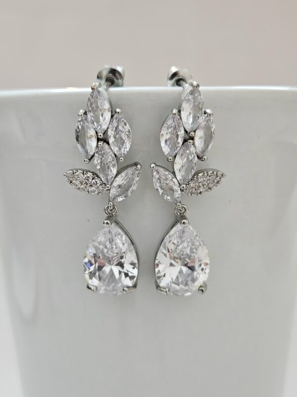 Bridal Crystal Drop Earrings – AESC40