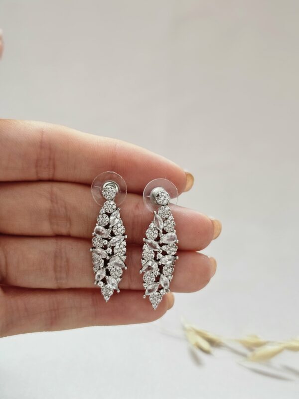 Vintage Silver crystal Drop Earrings – AESC44