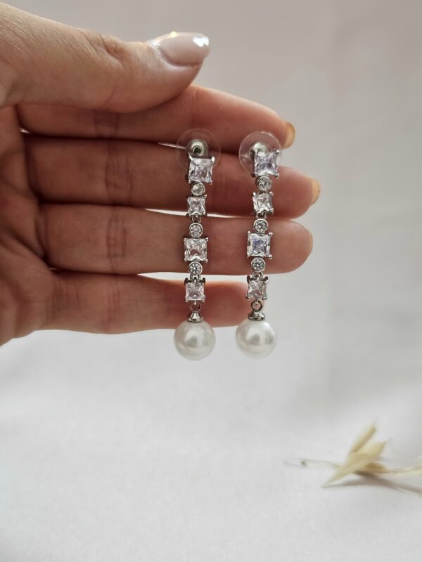 Square Delicate Pearl Drop Earring – AESP58