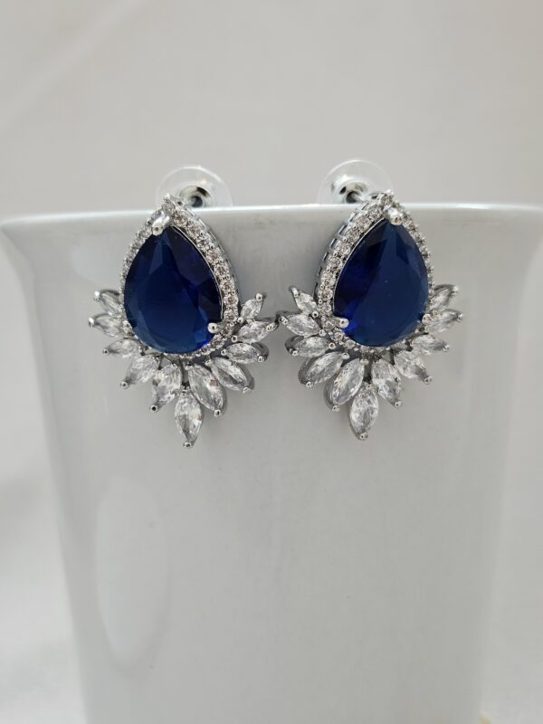Blue Stud Cystal Earrings – AEBC8