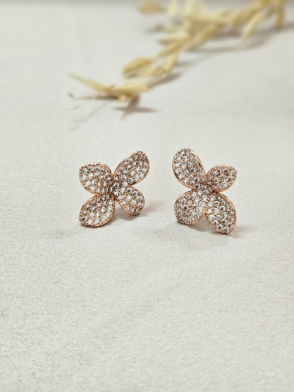 Rose Gold Floral Zirconia Stud Earrings – AERC4