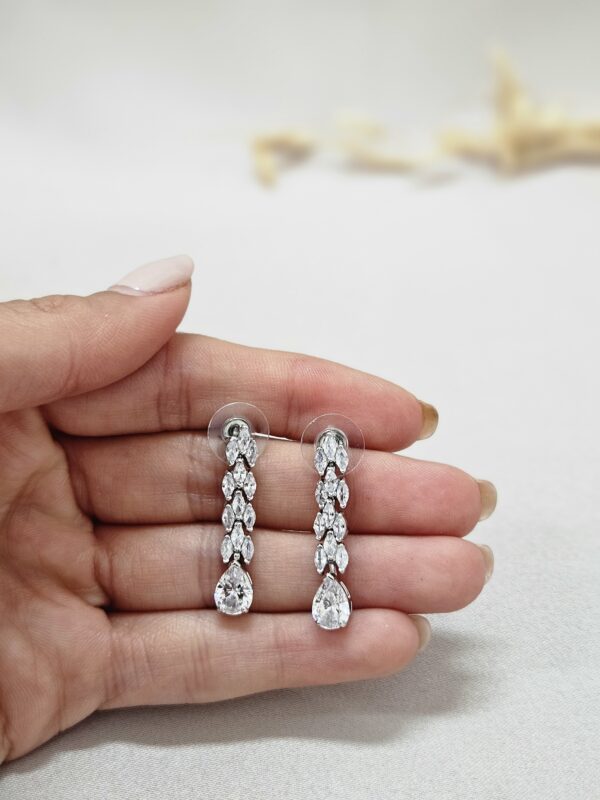 Classic Drop Crystal Earrings – AESP2
