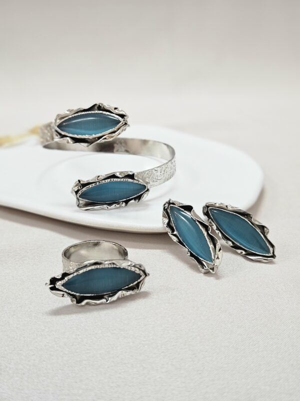 Blue Jewelry Set